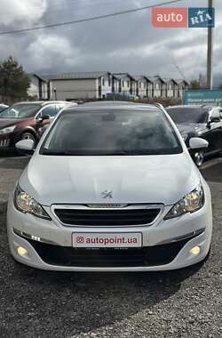 Універсал Peugeot 308 2015 в Білогородці