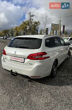 Универсал Peugeot 308 2015 в 