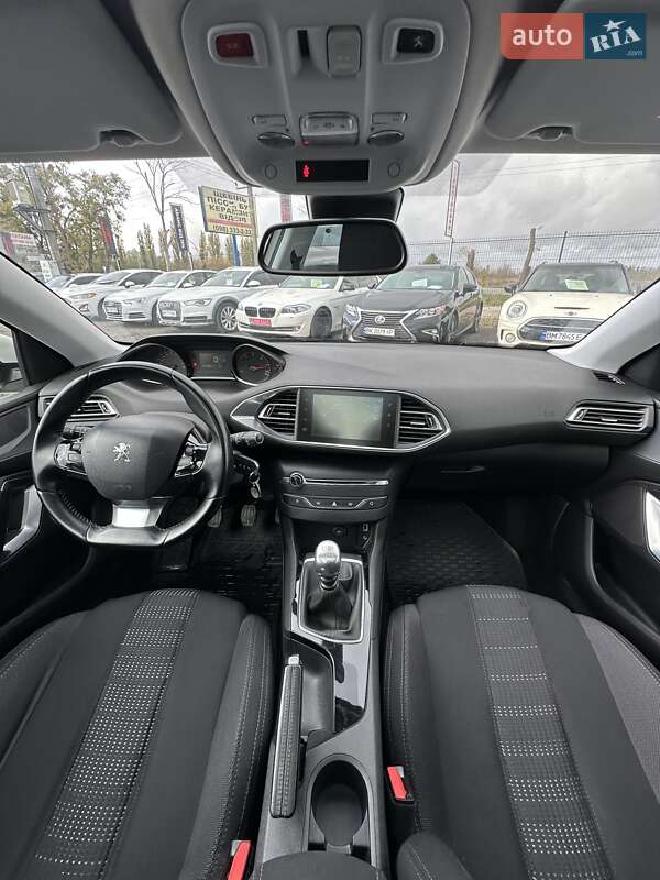 Універсал Peugeot 308 2015 в Білогородці