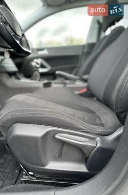 Универсал Peugeot 308 2015 в 