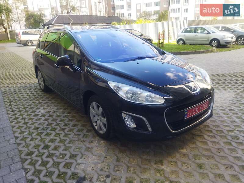Универсал Peugeot 308 2012 в Ивано-Франковске