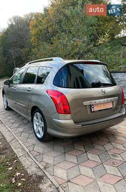 Универсал Peugeot 308 2010 в 