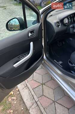 Универсал Peugeot 308 2010 в 