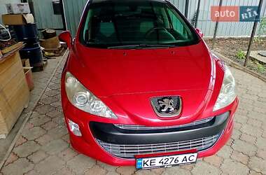 Хэтчбек Peugeot 308 2008 в 