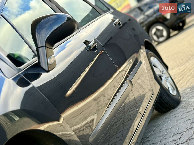 Универсал Peugeot 308 2008 в Дрогобыче фото 12 Универсал Peugeot 308 2008 в Дрогобыче