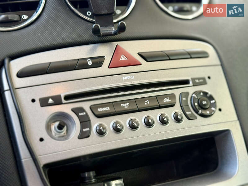 Универсал Peugeot 308 2008 в Дрогобыче фото 30 Универсал Peugeot 308 2008 в Дрогобыче