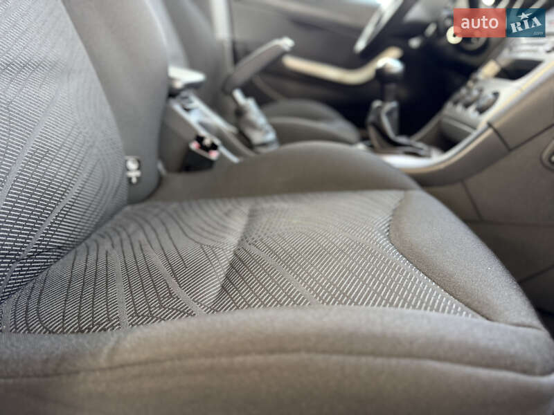 Универсал Peugeot 308 2008 в Дрогобыче фото 52 Универсал Peugeot 308 2008 в Дрогобыче