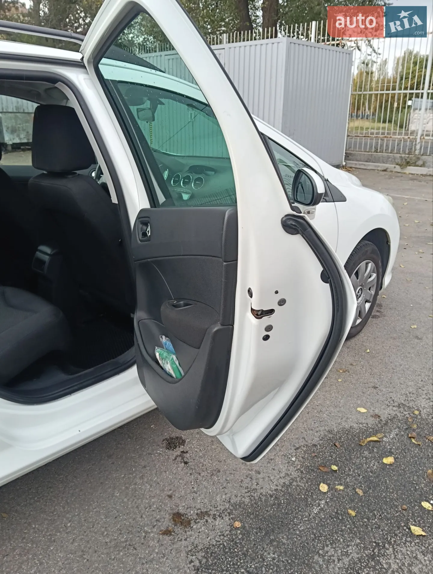 2011 Peugeot 308 - мініатюра 18
