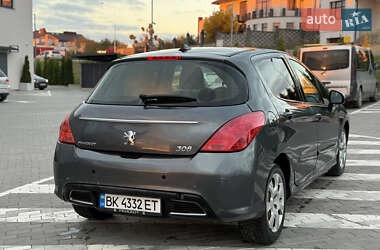 Хэтчбек Peugeot 308 2013 в 