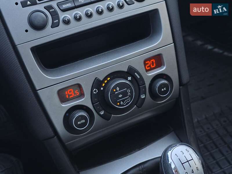 Хэтчбек Peugeot 308 2007 в Тернополе фото 43 Хэтчбек Peugeot 308 2007 в Тернополе