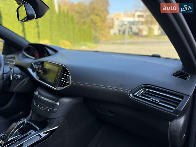 Універсал Peugeot 308 2019 в Дубні фото 22 Універсал Peugeot 308 2019 в Дубні