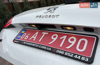 Універсал Peugeot 308 2014 в 