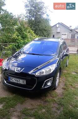 Универсал Peugeot 308 2011 в 