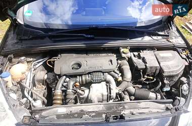 Универсал Peugeot 308 2011 в 