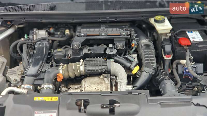 Универсал Peugeot 308 2014 в Ровно фото 17 Универсал Peugeot 308 2014 в Ровно