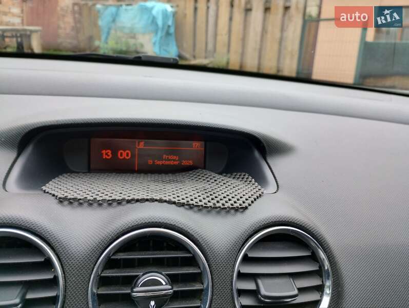 Универсал Peugeot 308 2008 в Мукачево фото 3 Универсал Peugeot 308 2008 в Мукачево