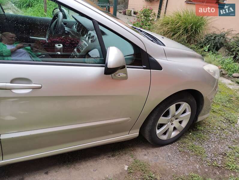 Универсал Peugeot 308 2008 в Мукачево фото 10 Универсал Peugeot 308 2008 в Мукачево