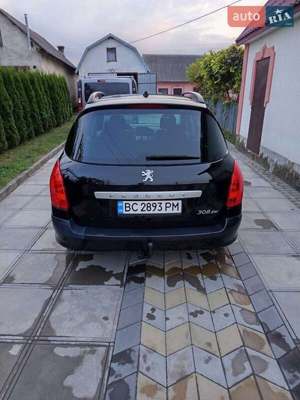 Универсал Peugeot 308 2008 в Буске