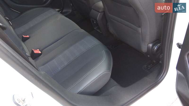 Универсал Peugeot 308 2019 в Чернигове