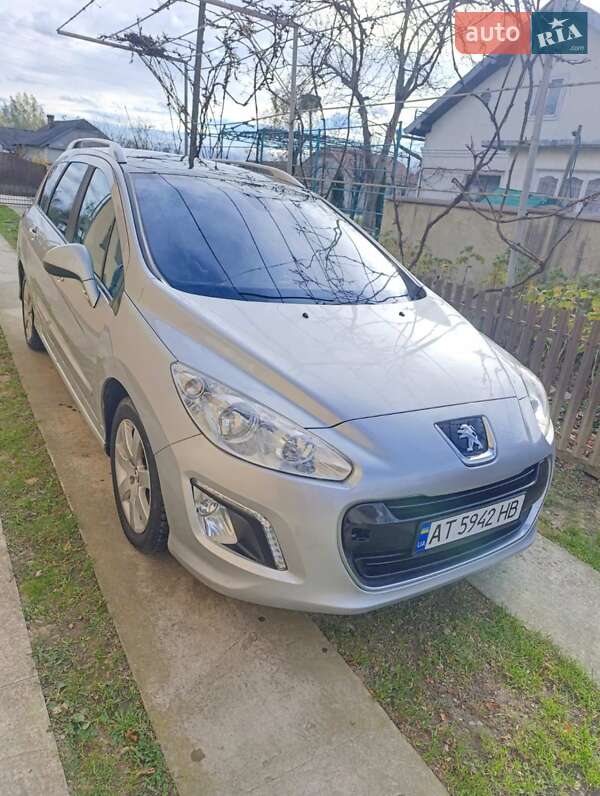 Универсал Peugeot 308 2011 в Ивано-Франковске фото 7 Универсал Peugeot 308 2011 в Ивано-Франковске