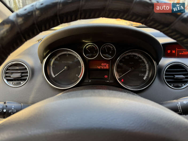 Универсал Peugeot 308 2011 в Ивано-Франковске фото 12 Универсал Peugeot 308 2011 в Ивано-Франковске