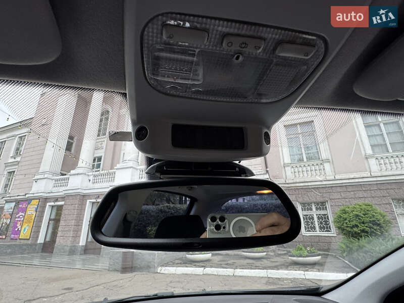 Хетчбек Peugeot 308 2012 в Кам'янському