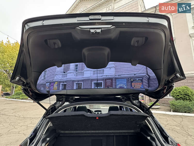 Хетчбек Peugeot 308 2012 в Кам'янському