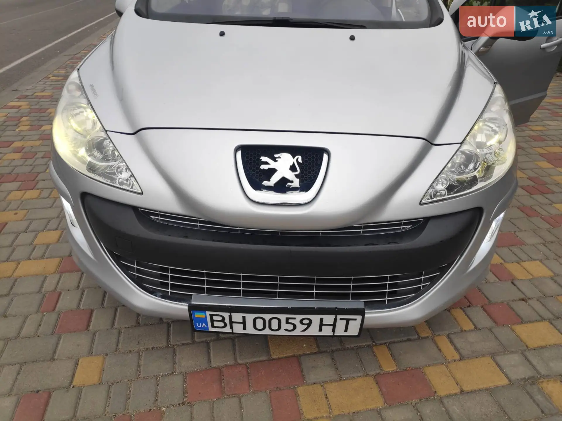 Peugeot 308 2010 VIN VF34H9HZHAS102677 фото оголошення 28 з 31