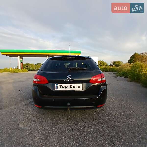 Универсал Peugeot 308 2015 в Александрие