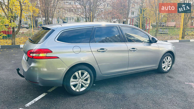 Универсал Peugeot 308 2015 в Харькове