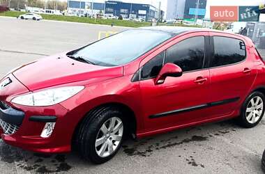 Хетчбек Peugeot 308 2008 в Львові