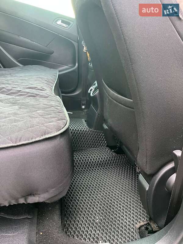 Універсал Peugeot 308 2012 в Києві фото 12 Універсал Peugeot 308 2012 в Києві