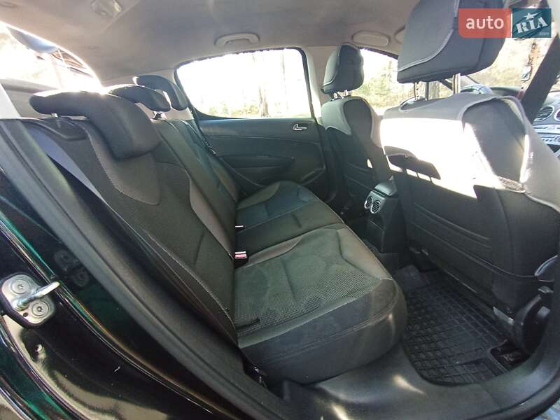 Хэтчбек Peugeot 308 2008 в Житомире фото 16 Хэтчбек Peugeot 308 2008 в Житомире