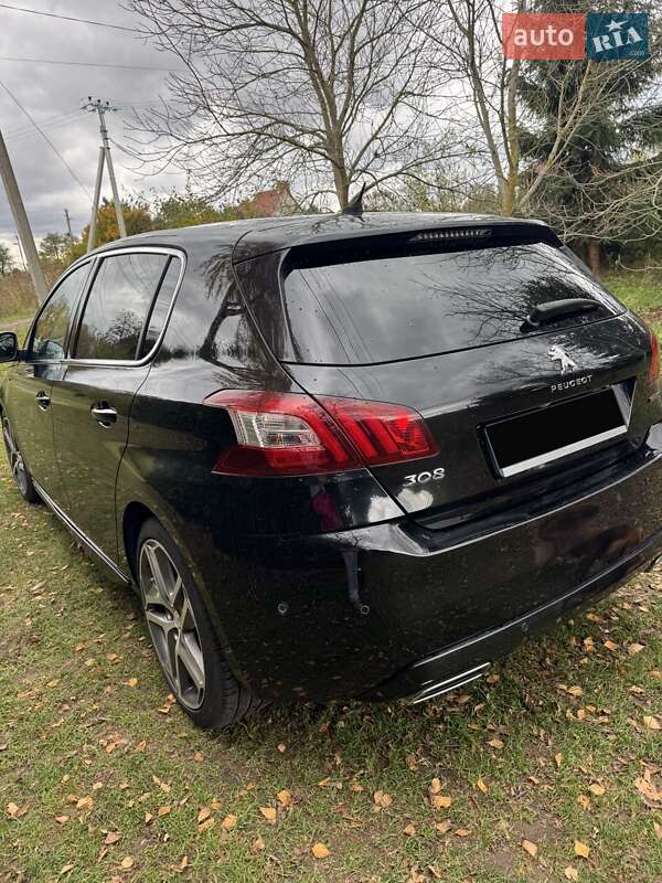Хэтчбек Peugeot 308 2014 в Львове