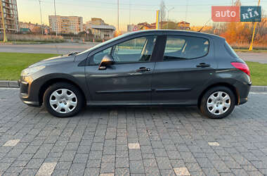 Хетчбек Peugeot 308 2008 в Ужгороді