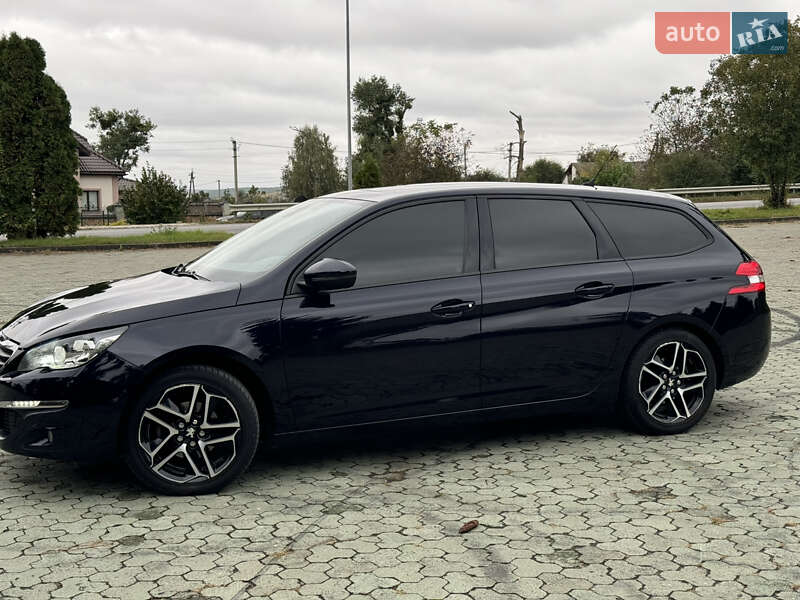 Универсал Peugeot 308 2015 в Дубно фото 9 Универсал Peugeot 308 2015 в Дубно