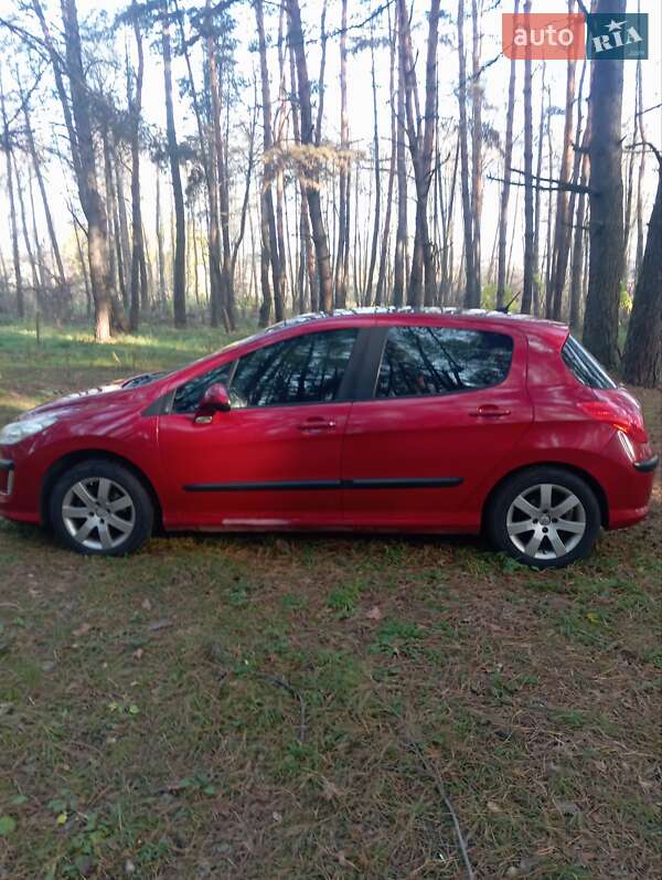 Хэтчбек Peugeot 308 2008 в Полтаве фото 9 Хэтчбек Peugeot 308 2008 в Полтаве