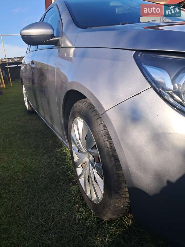 Универсал Peugeot 308 2014 в Дубно