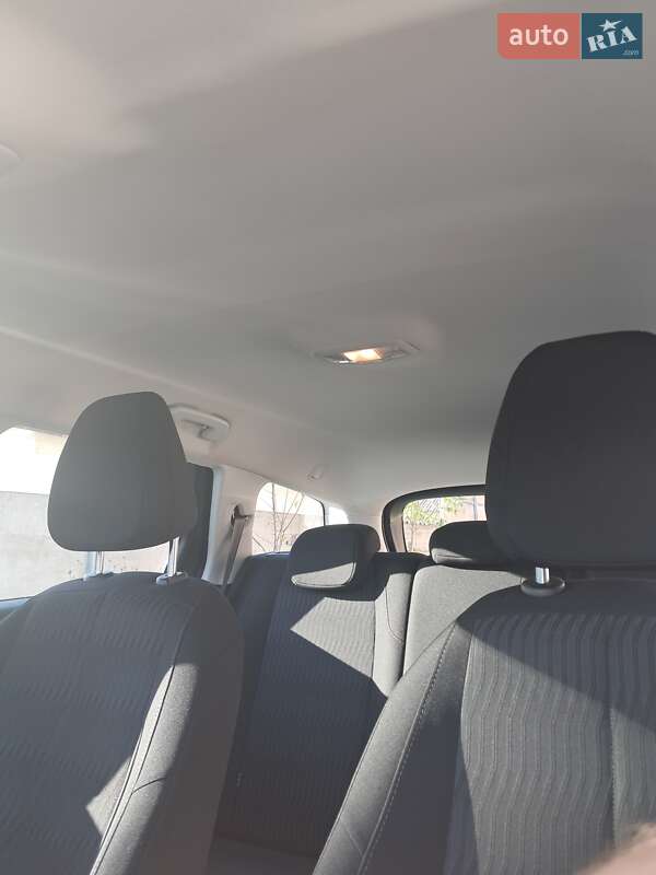 Универсал Peugeot 308 2014 в Дубно