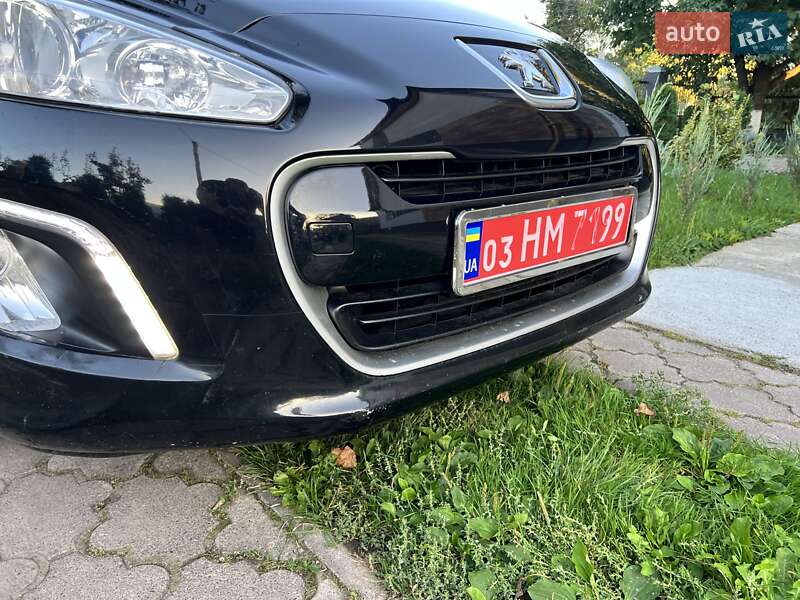 Универсал Peugeot 308 2013 в Луцке