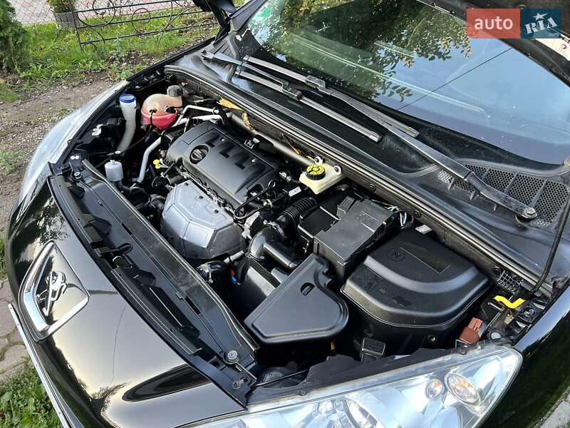 Универсал Peugeot 308 2013 в Луцке