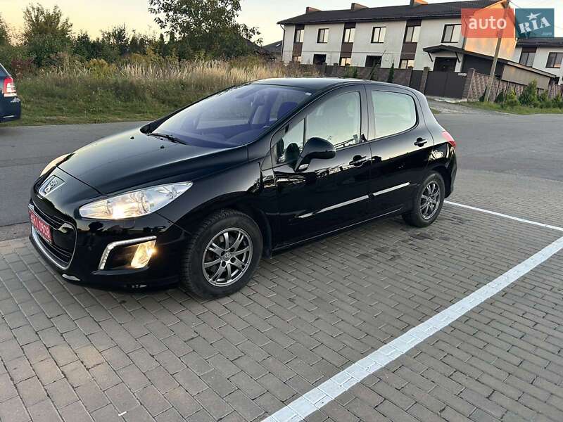 Peugeot 308 2013 Peugeot 308 2013