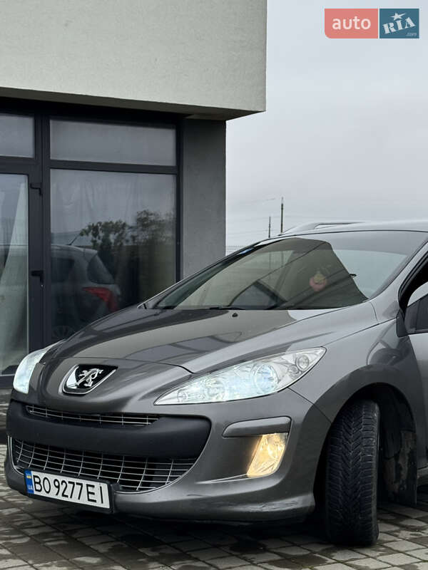 Універсал Peugeot 308 2008 в Тернополі