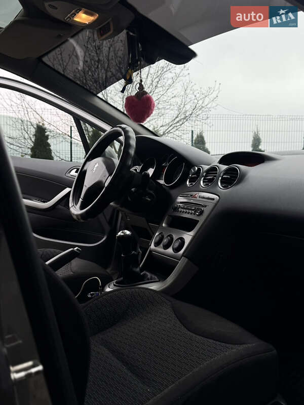 Універсал Peugeot 308 2008 в Тернополі