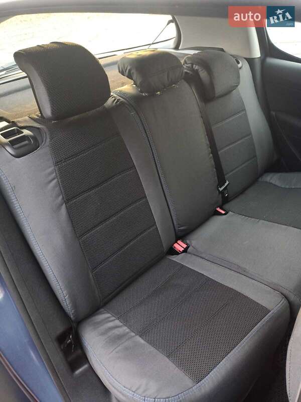 Хэтчбек Peugeot 308 2008 в Ирпене фото 10 Хэтчбек Peugeot 308 2008 в Ирпене