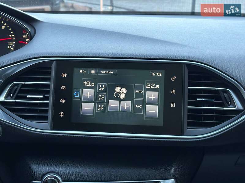 Универсал Peugeot 308 2015 в Виннице фото 12 Универсал Peugeot 308 2015 в Виннице