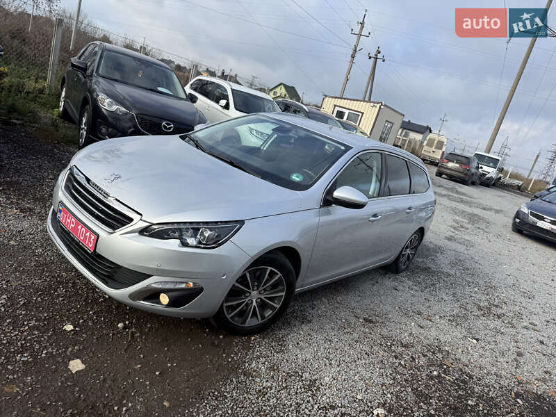 Універсал Peugeot 308 2015 в Рівному