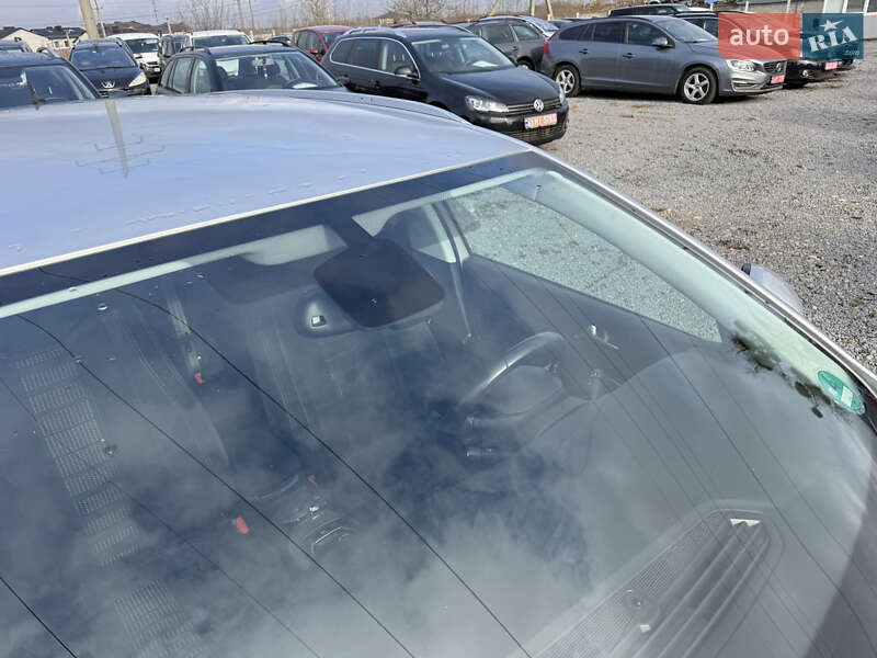 Універсал Peugeot 308 2015 в Рівному