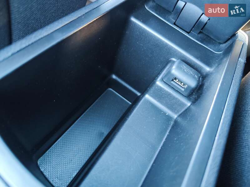 Универсал Peugeot 308 2012 в Львове фото 34 Универсал Peugeot 308 2012 в Львове