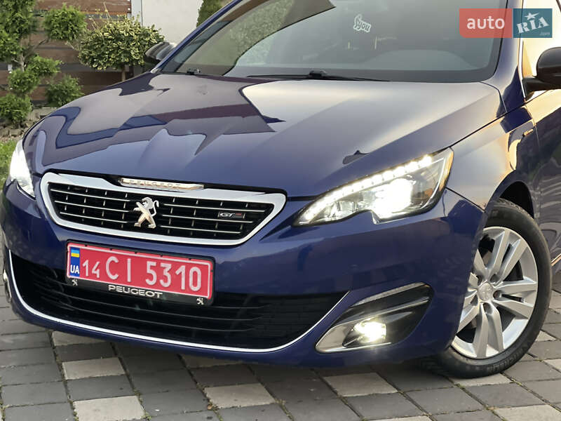 Универсал Peugeot 308 2015 в Стрые